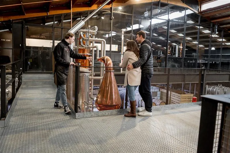 Gin Distillery Tour with Tasting and Lunch | Experience Oz-3