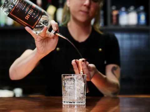 Healesville Gin Distillery Tour with Tasting and Lunch 