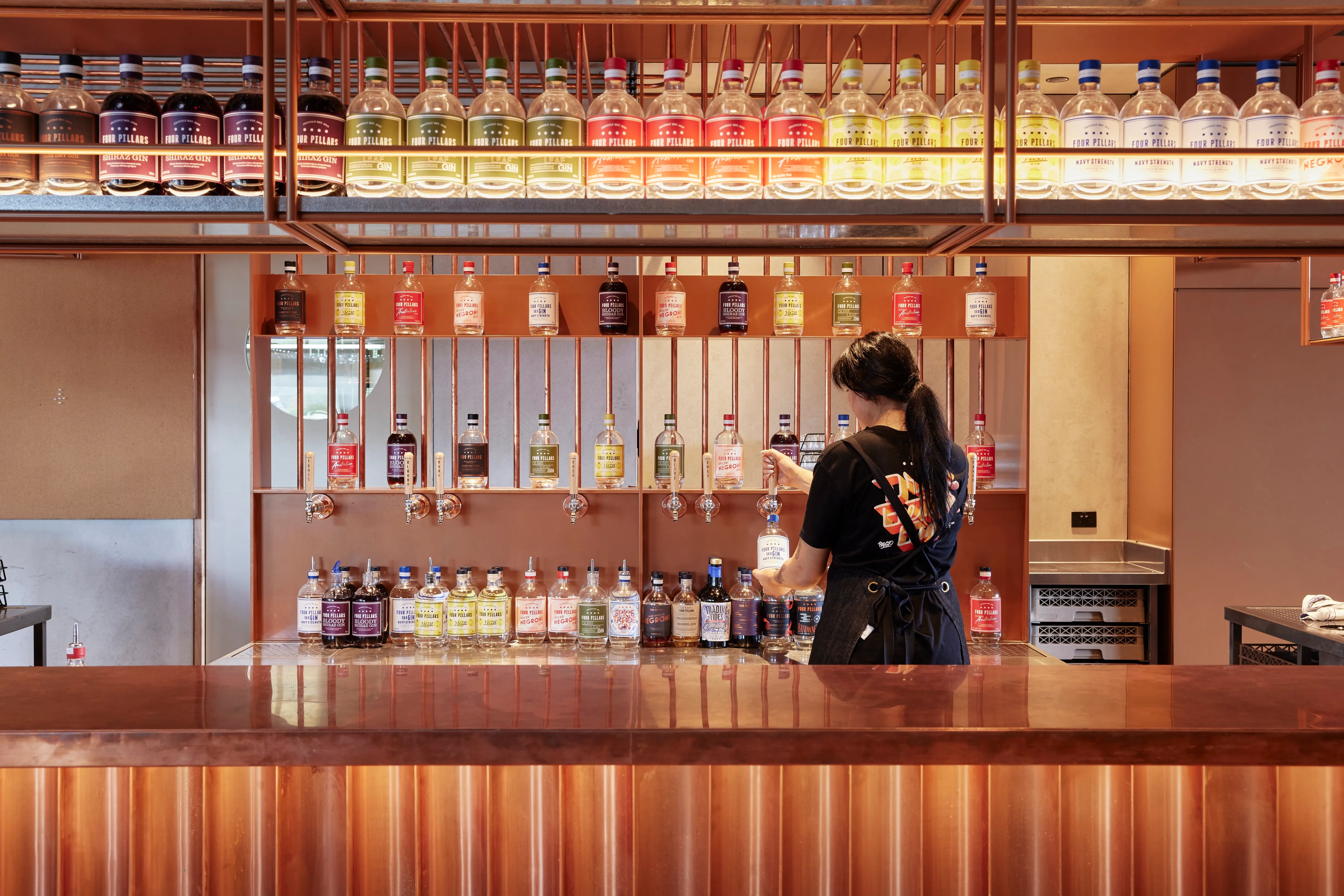 Gin Distillery Tour with Tasting and Lunch | Experience Oz-4