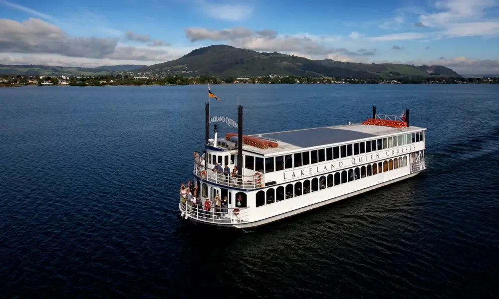 Lake Rotorua Breakfast Cruise - 1 Hour | Experience OZ + NZ-3