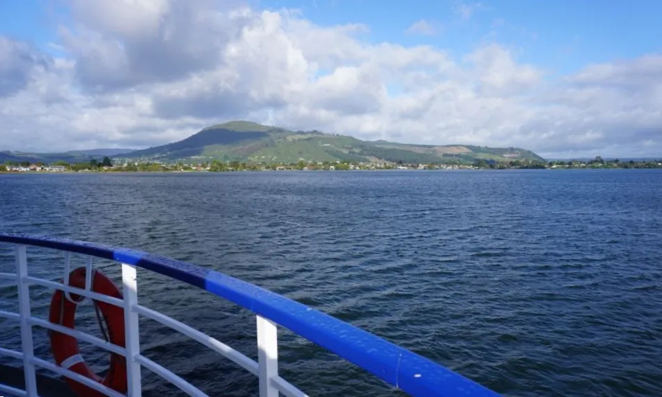 Lake Rotorua Breakfast Cruise - 1 Hour | Experience OZ + NZ-6