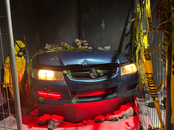 Haunted House Entry with Live Actors - 15 Minutes | Experience Oz