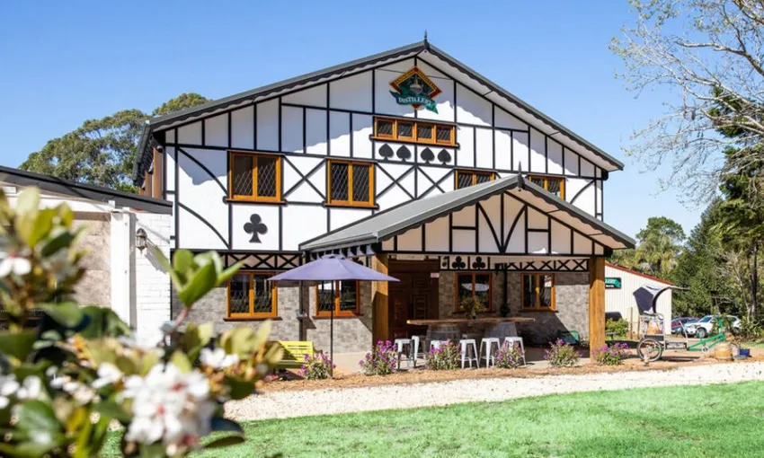 Tamborine Mountain Hop on Hop Off - Tourist Shuttle