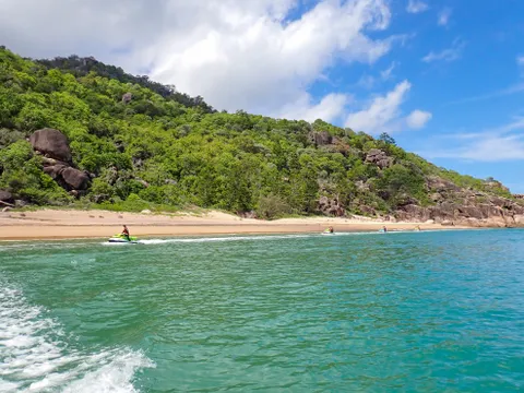 Magnetic Island Full Circuit Guided Jet Ski Tour - 3 Hours