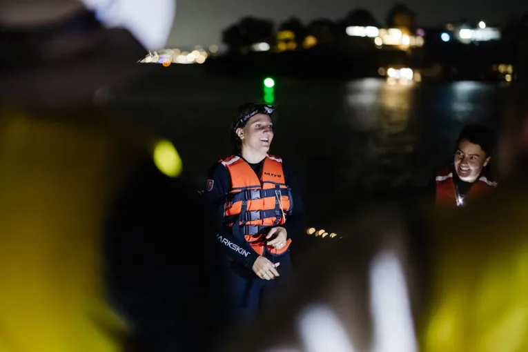 Night Kayak Seafood Dinner, 3 Hours - Lake Macquarie - For 2