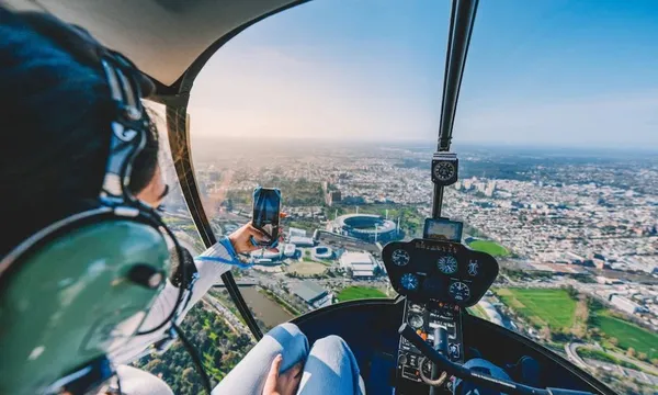 Melbourne Scenic City & Bay Helicopter Flight - 20 Minutes