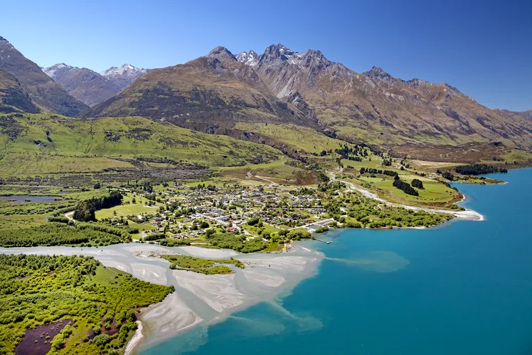 Glenorchy Scenic Helicopter Flight & Picnic | Experience OZ + NZ