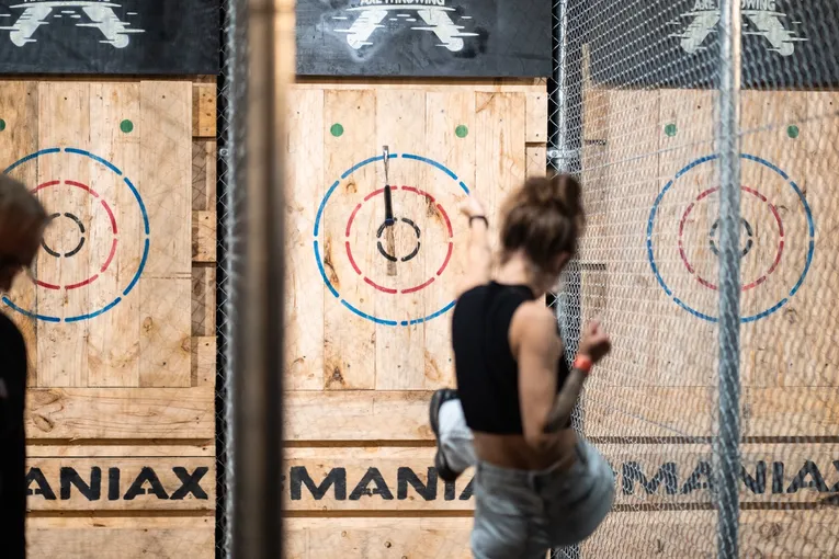 Abbotsford Axe Throwing Evening - 1 Hour - For 2 | Experience Oz