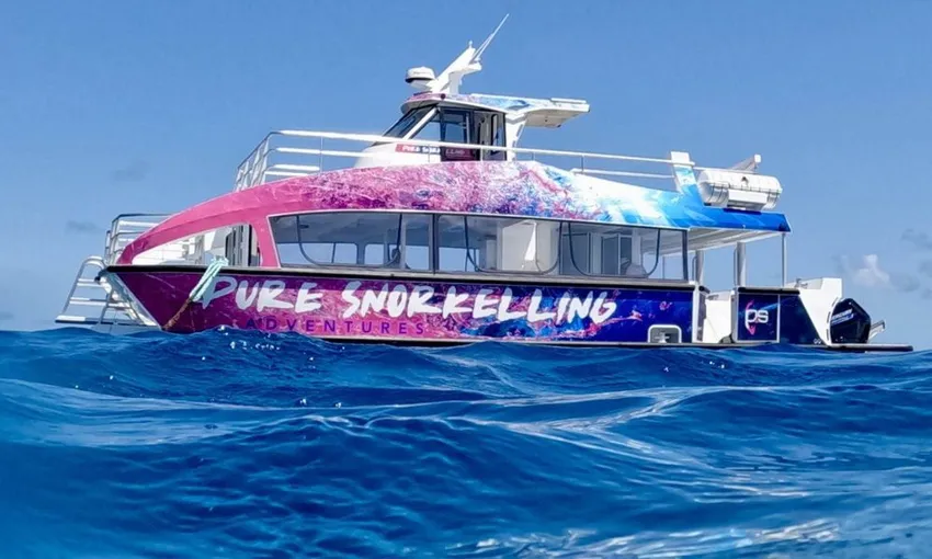Great Barrier Reef Flight and Snorkel - Full Day | Experience Oz