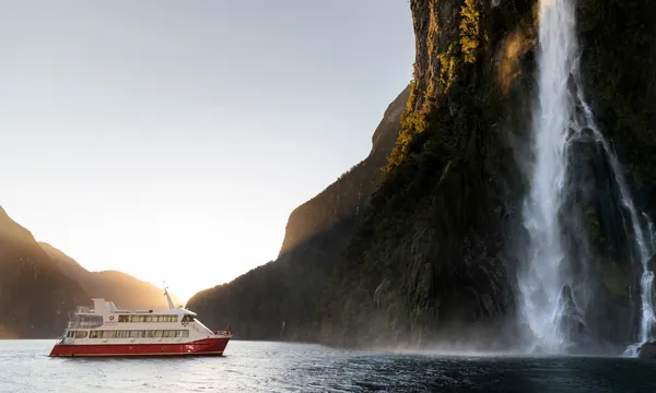 Milford Sound Nature Cruise with Lounge Upgrade - 2 Hours