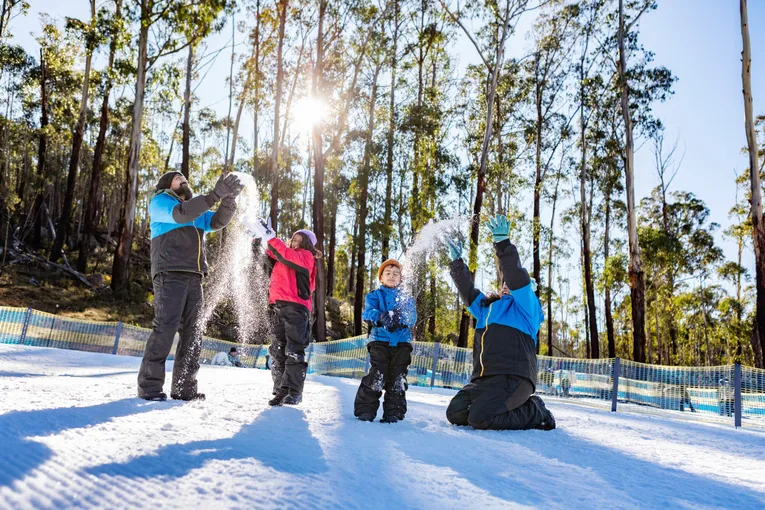 Toboggan and Snow Play Action, 90 Minutes - Canberra