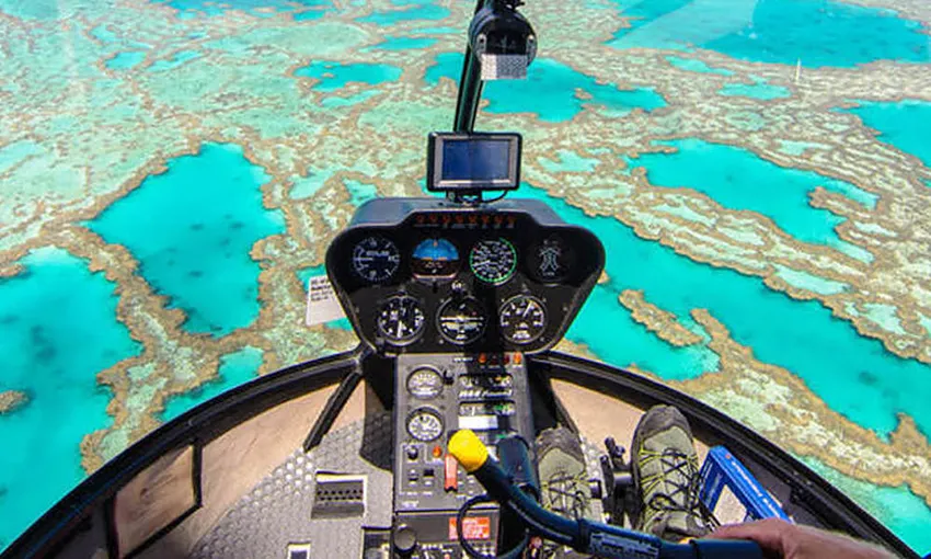 30 Minute Reef Helicopter Flight From Cairns - Book Now | Experience Oz