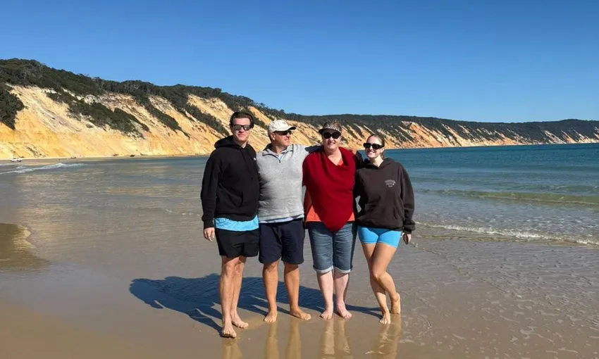 Noosa Private 4WD Beach Tour & Picnic - Full Day | Experience Oz