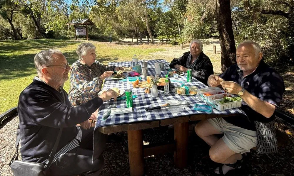 Noosa Private 4WD Beach Tour & Picnic - Full Day | Experience Oz-4