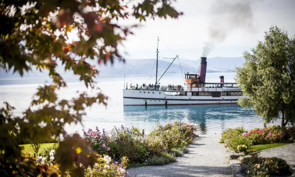 Queenstown Lake Cruises - TSS Earnslaw Steamship | Everything New Zealand -2