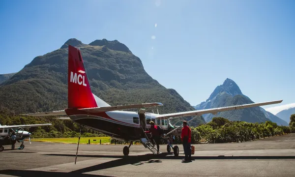 Milford Sound  Fly Cruise Heli