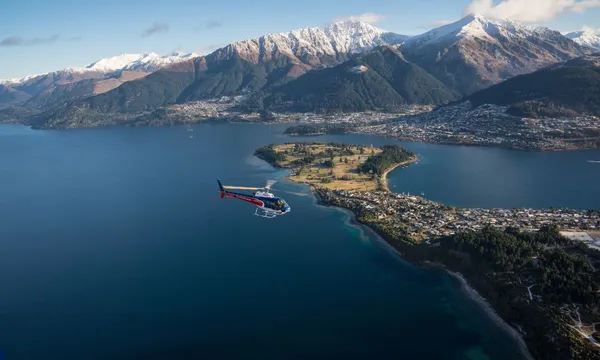 Queenstown Helicopter Flight with Snow Landing