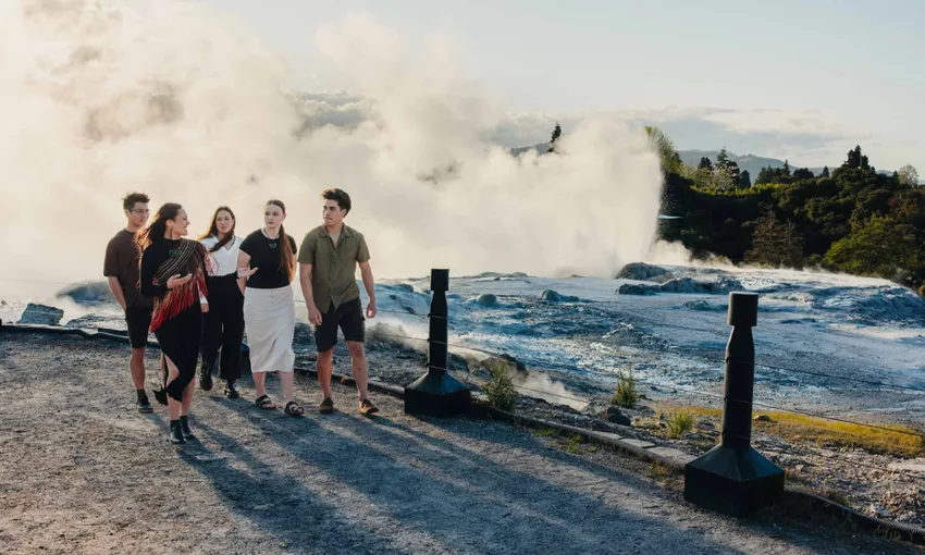 Rotorua Geothermal & Haka Experience | Everything New Zealand