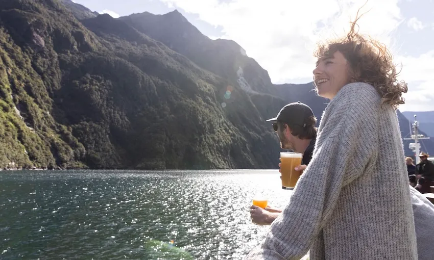 Milford Sound Nature Cruise | Real Journeys Tours - Everything New Zealand