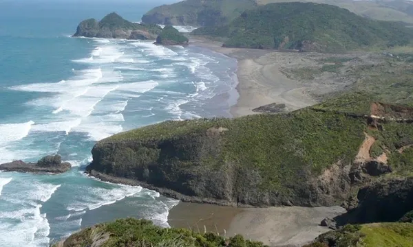 Coast to Coast Helicopter Ride Auckland