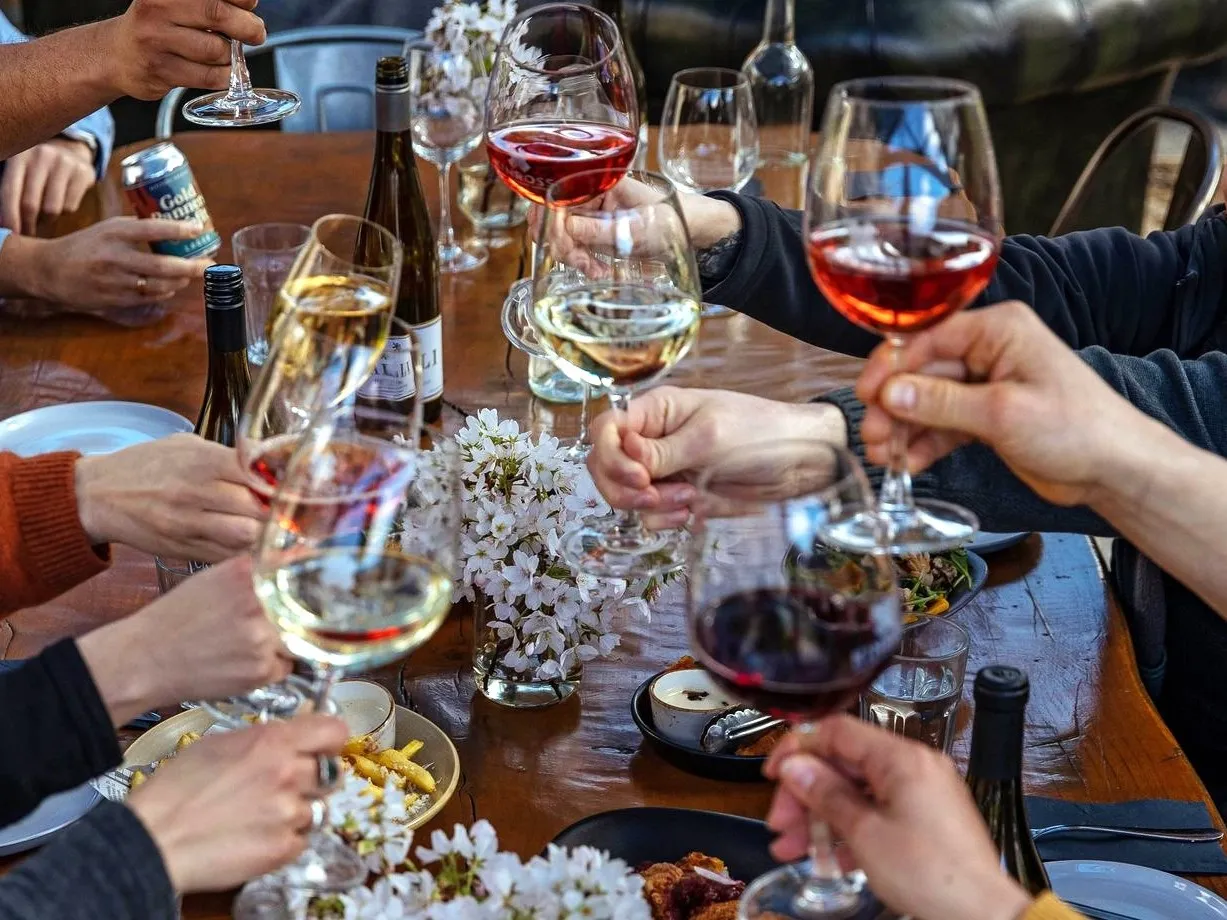 Boutique Wine Tour Queenstown | Everything New Zealand-6