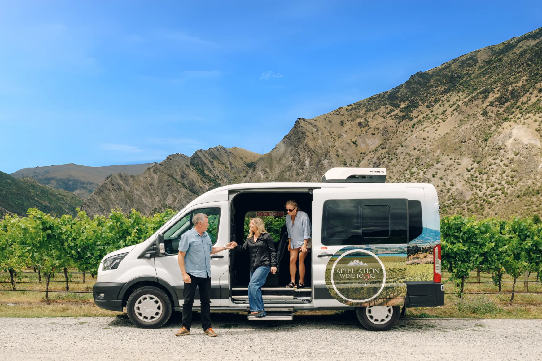 Boutique Wine Tour Queenstown | Everything New Zealand-5