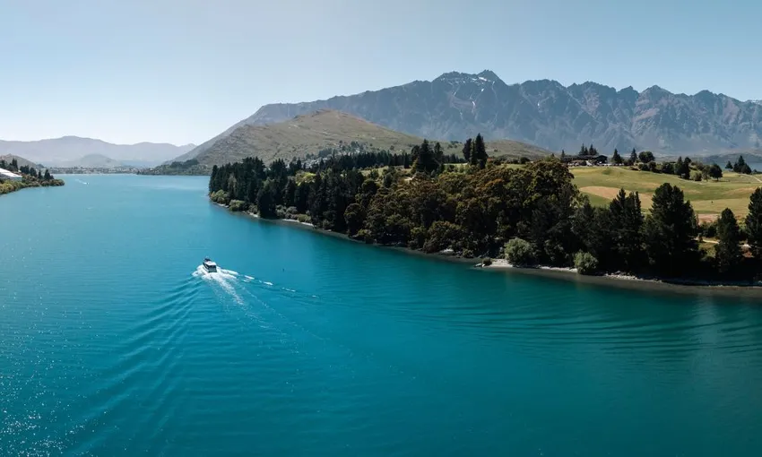 Million Dollar Lake Cruise, Queenstown | Everything New Zealand