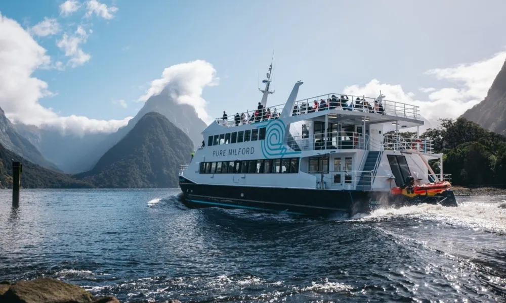 Milford Sound Coach & Cruise from Queenstown | Pure Milford | Everything New Zealand-5