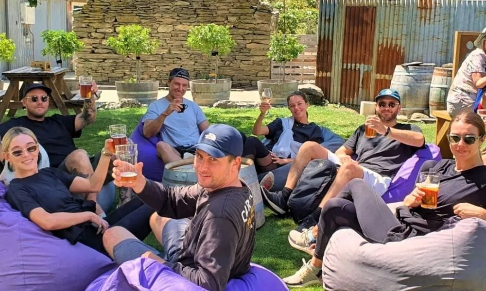 Wine Hopper Bus Queenstown | Everything New Zealand-6