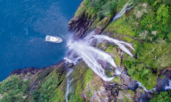 Milford Sound Small Boat Cruise