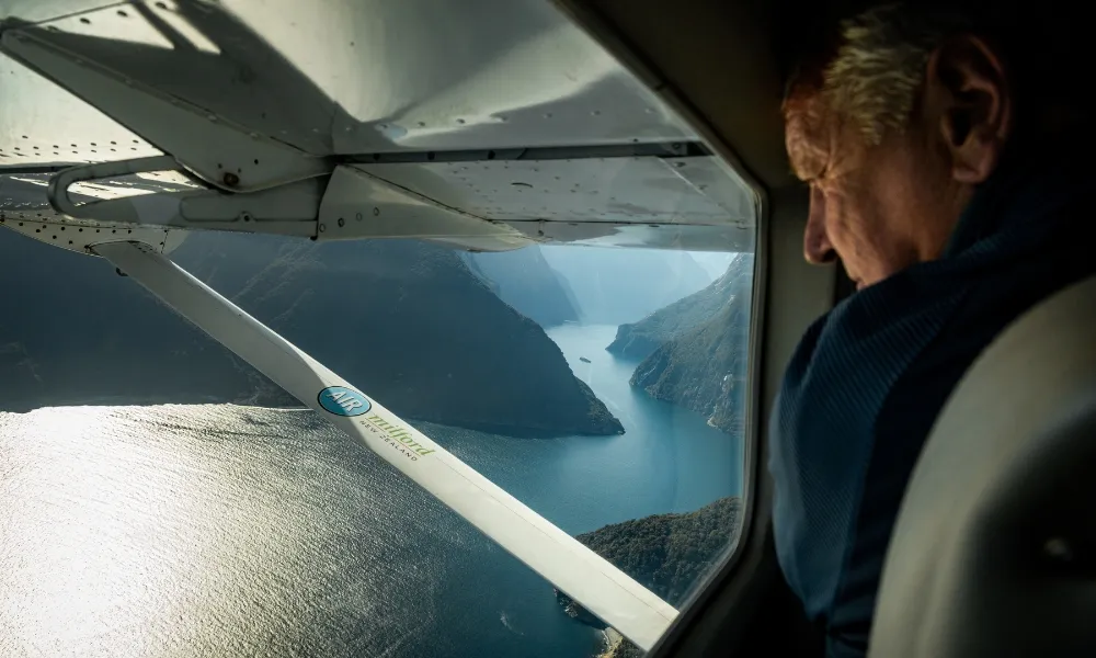 Air Milford Flight & Cruise Queenstown | Everything New Zealand-1