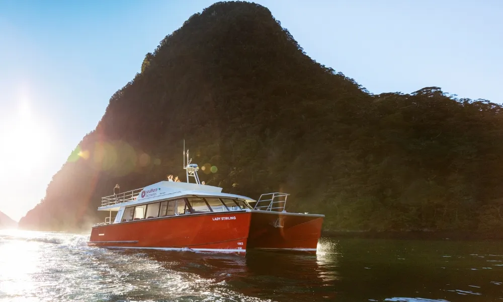 Air Milford Flight & Cruise Queenstown | Everything New Zealand-3