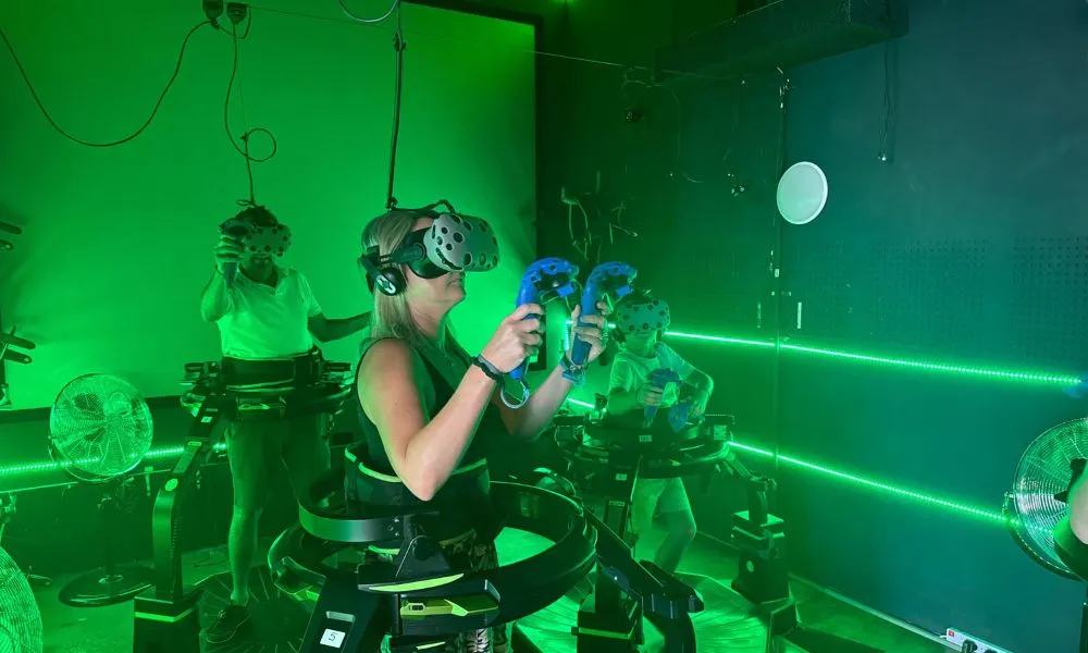 Thrill Zone Omni VR Experience | Everything New Zealand -4