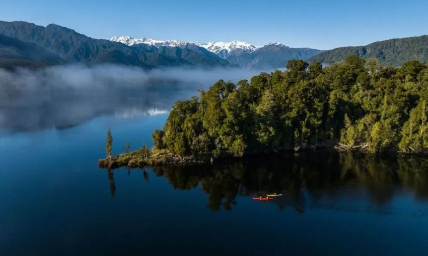 Guided Walk & Kayaking in Franz Josef | Everything New Zealand