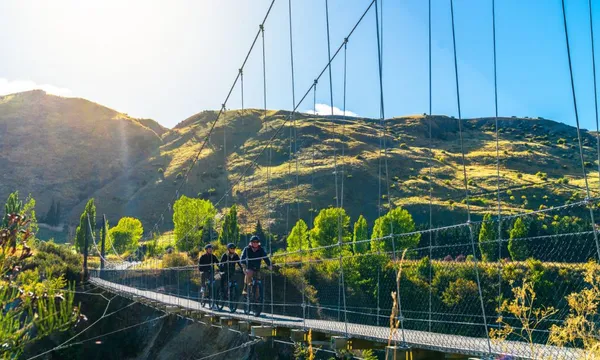 Self Guided Bike Ride - Arrowtown to Gibbston