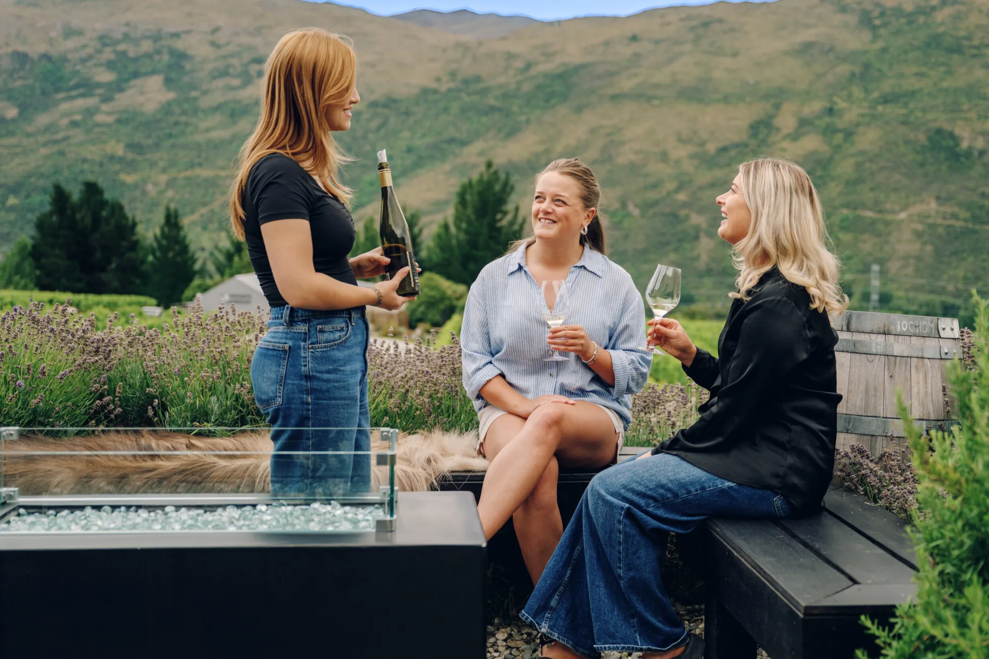 Classic Wine Tour Queenstown | Everything New Zealand-6