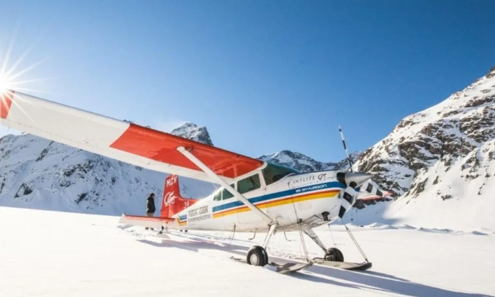 Ski or Snowboard The Tasman | Mount Cook | Everything New Zealand-2