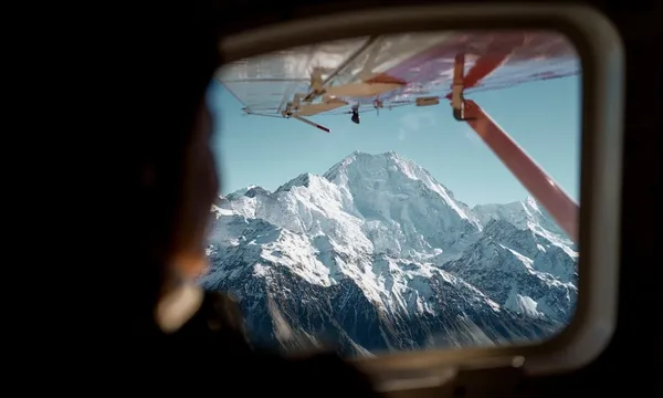Mt Cook Ski Plane Flight with Glacier Landing