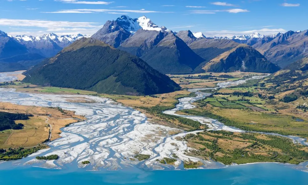 Milford Sound Helicopter Flight & Cruise from Glenorchy | Everything New Zealand-3