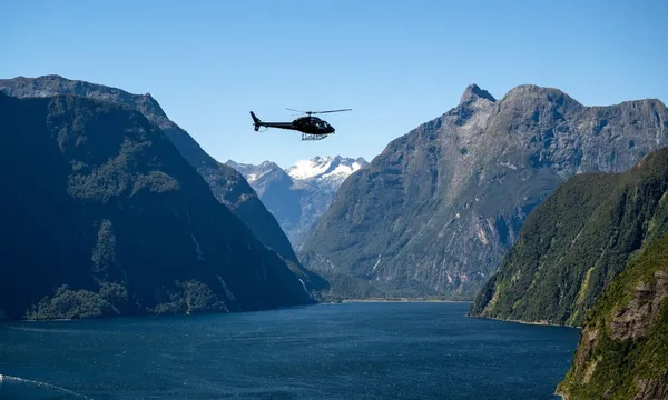 Milford Sound Heli Flight & Cruise from Glenorchy