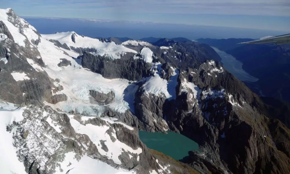 Milford & 5 Glaciers Scenic Flight | Queenstown | Everything New Zealand-3