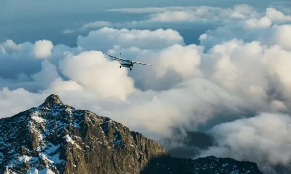Scenic Plane Flights from Queenstown to Mount Cook