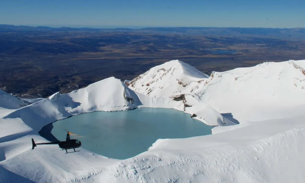 Tongariro Helicopter Flights from Taupo | Everything New Zealand-5