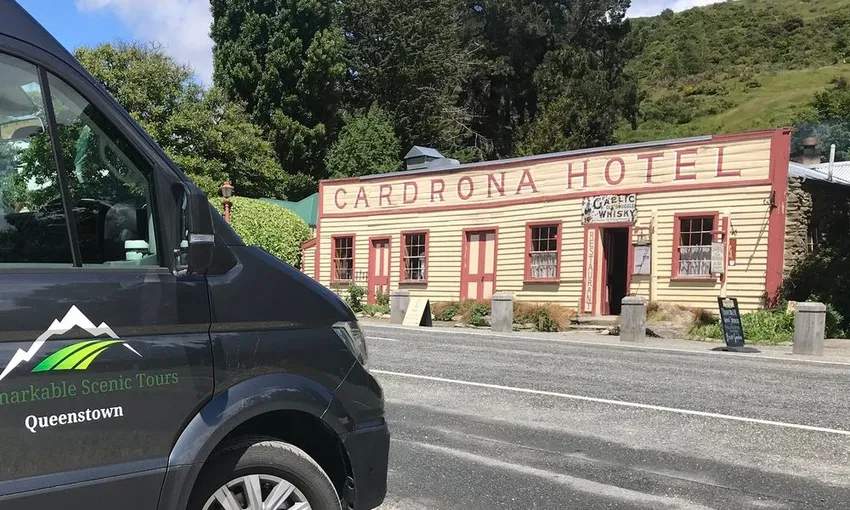 Arrowtown & Wanaka Small Group Tour | Everything New Zealand