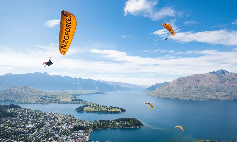 G Force Paragliding | Queenstown Tandem Paragliding -1
