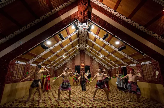 Hobbiton Movie Set & Te Puia Geothermal Valley Tour