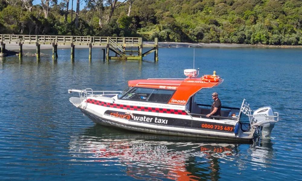Rakiura Charters and Water Taxi - Port William Freedom Walk | Everything New Zealand -5