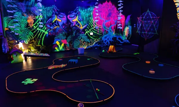 Putt n' Glow Indoor Mini Golf with Thrillzone