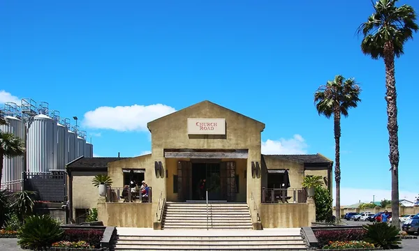 Wine Tours - Napier Wine & Beer Tour