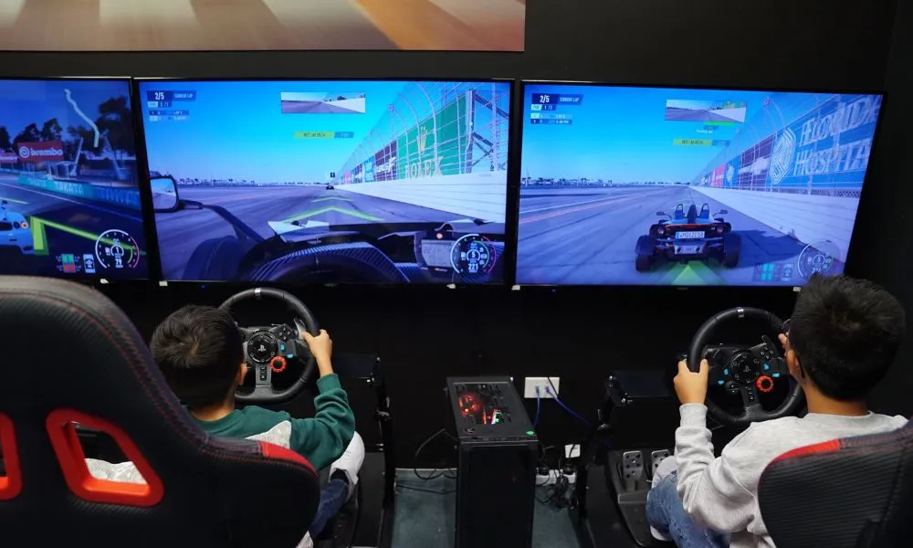 Race Car Simulator Queenstown | Everything New Zealand-3